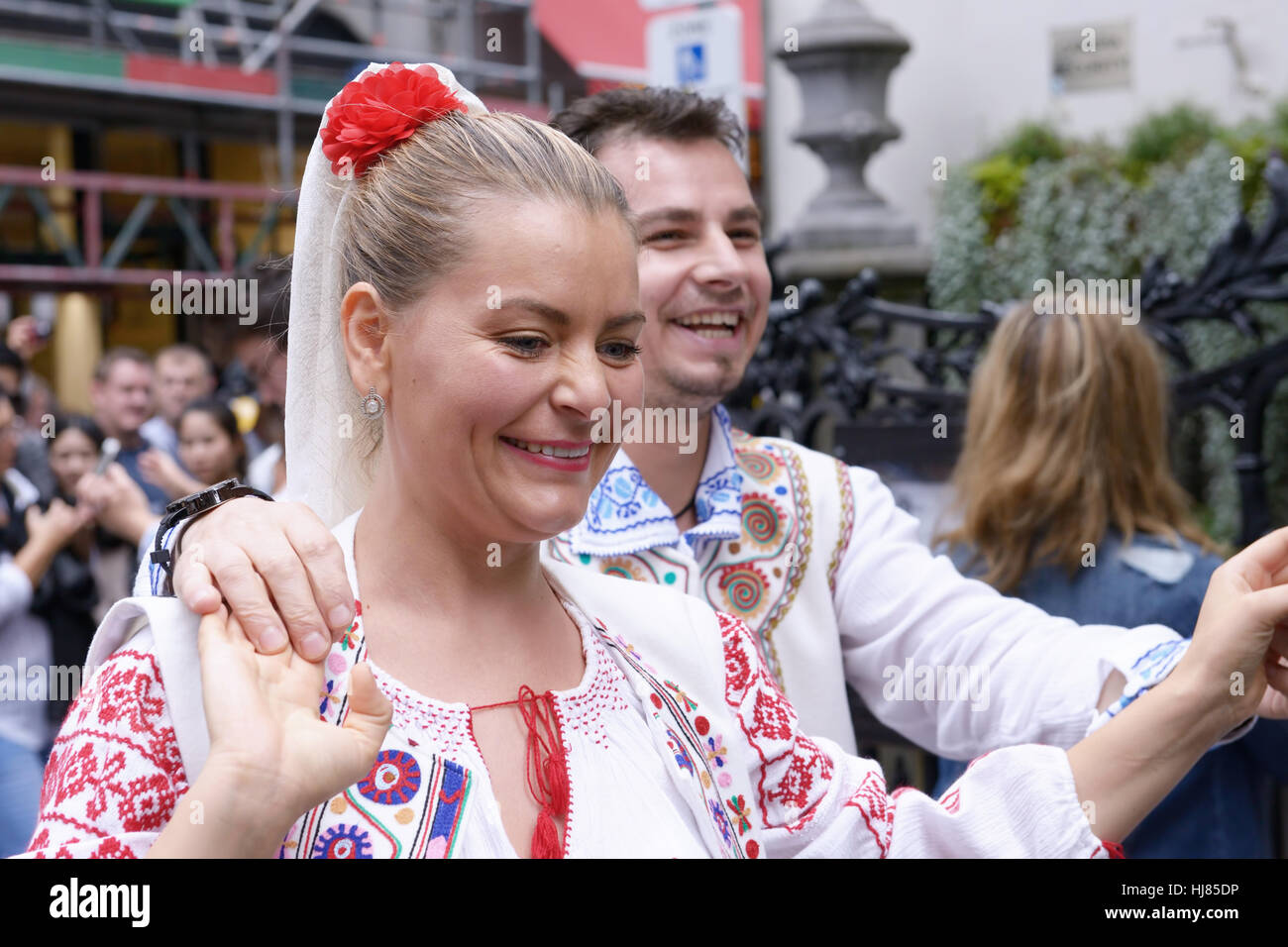 Groupe de folklore roumain Banque de photographies et d’images à haute ...
