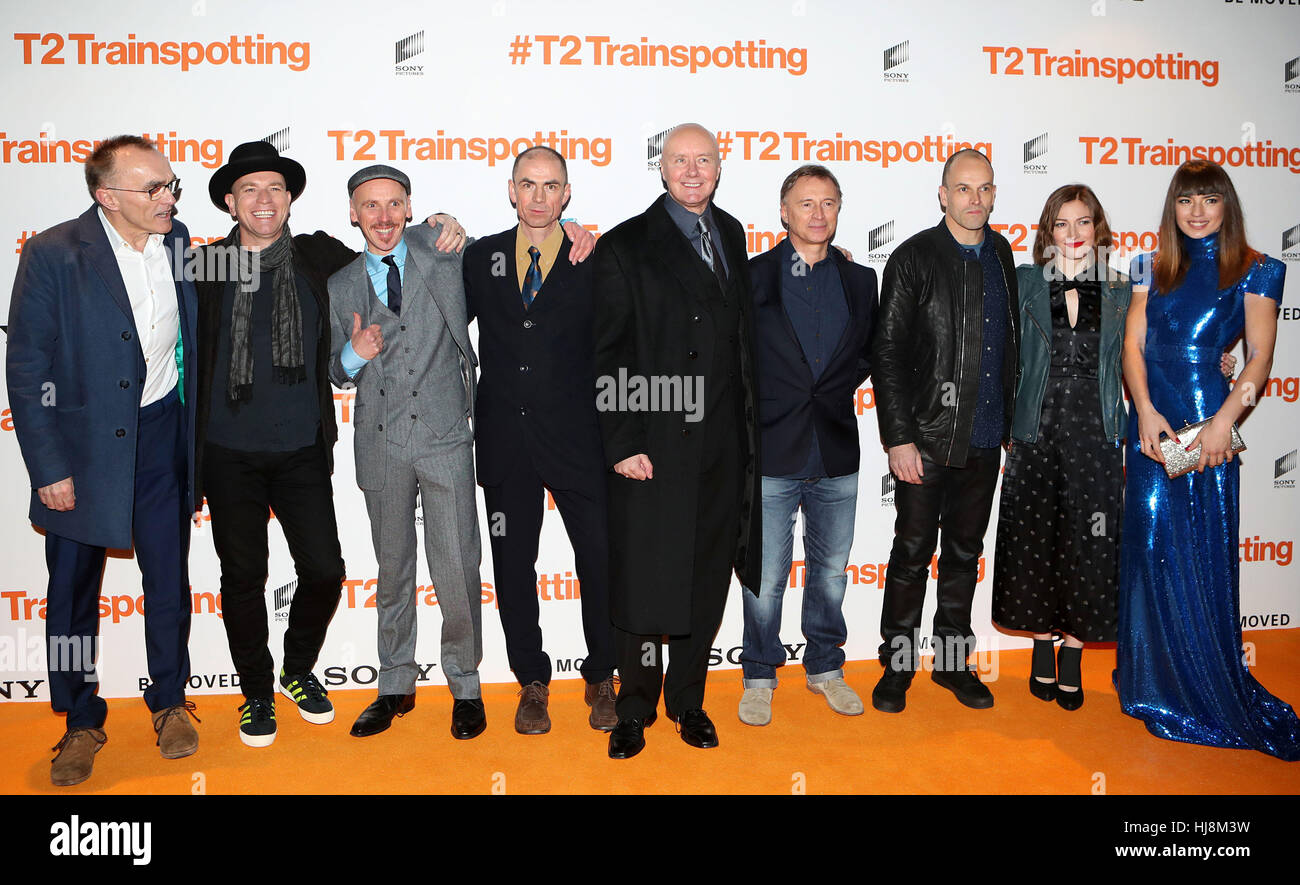 Cast, l'équipage et l'administration de la première mondiale de Trainspotting 2 au Cineworld à Édimbourg. Banque D'Images