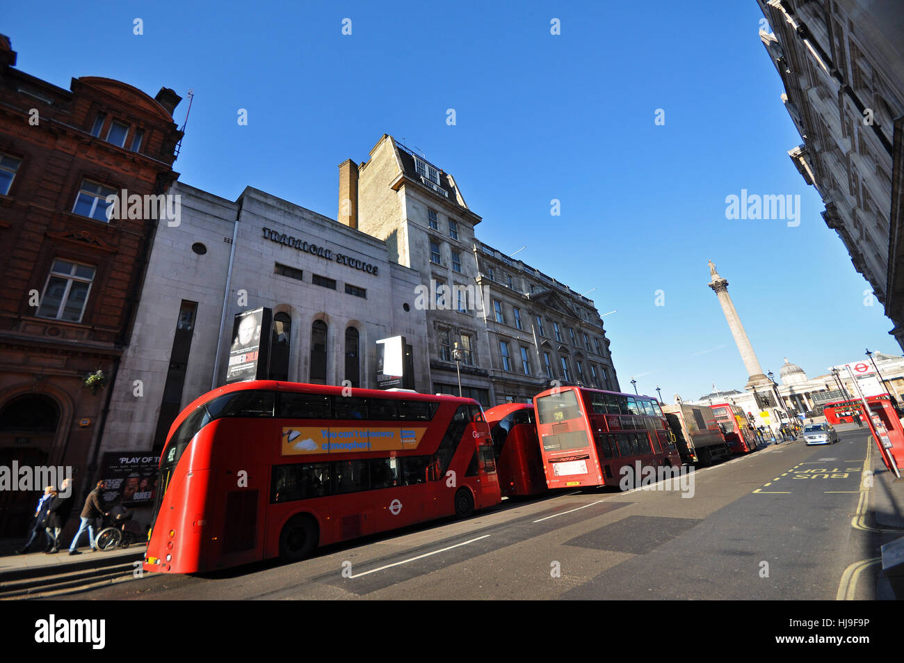 Trafalgar Studios, anciennement the Whitehall Theatre jusqu'en 2004, est un théâtre du West End à Whitehall, près de Trafalgar Square, dans la ville de Westminster. Banque D'Images