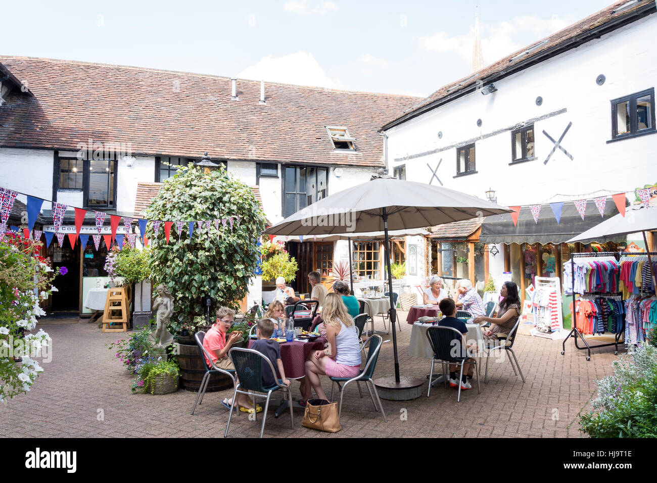 Kings Head ancienne cour, High Street, Dorking, Surrey, Angleterre, Royaume-Uni Banque D'Images