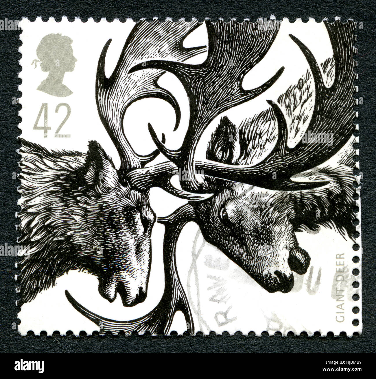 Royaume-uni - circa 2006 : un timbre-poste utilisé par le Royaume-Uni, qui représente une illustration de l'âge de glace géant mammifères Cerf, vers 2006. Banque D'Images