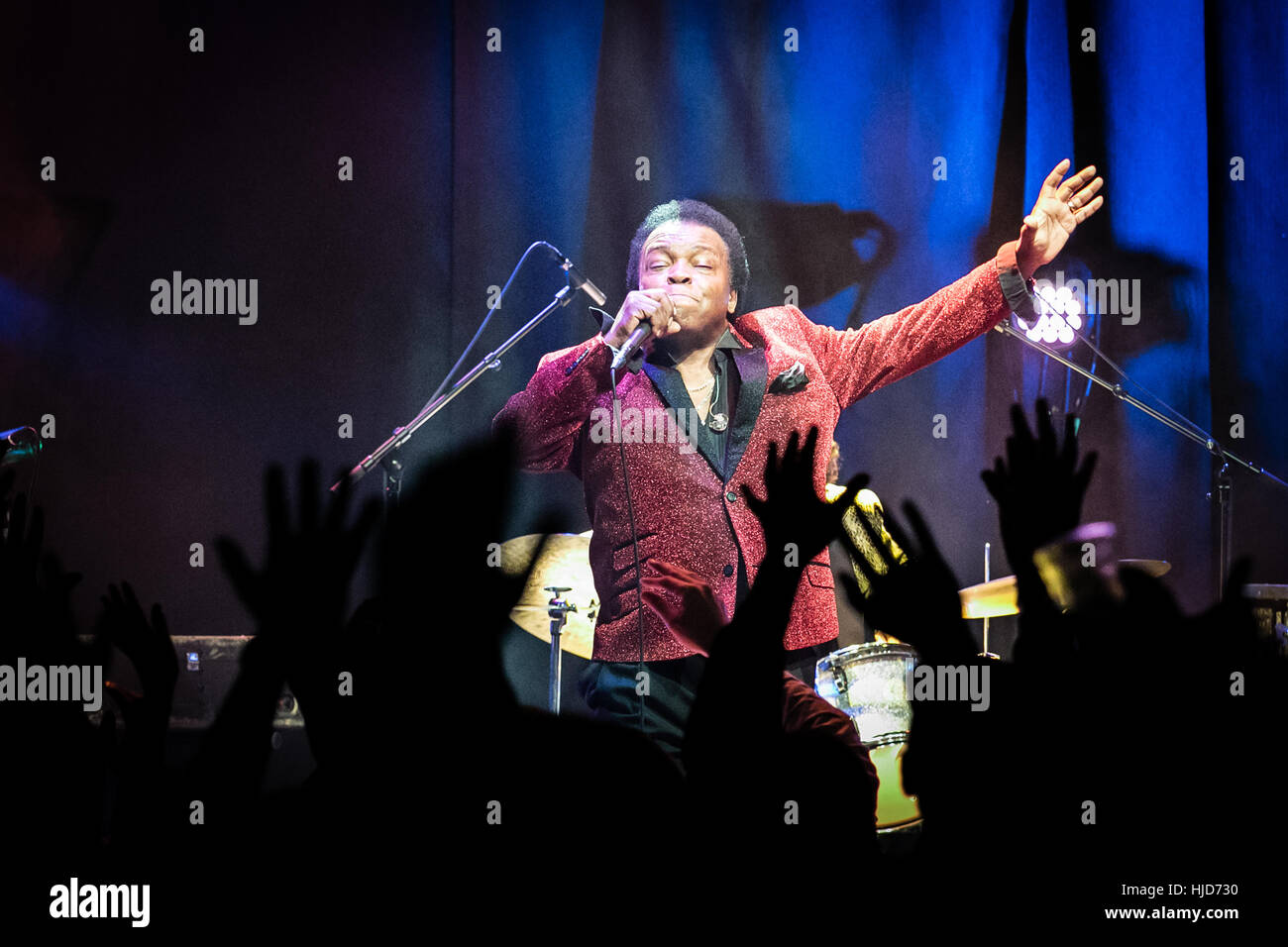 Düsseldorf, Allemagne. 23 janvier, 2017. La brillante chanteuse soul Lee Fields & The Expressions effectue live Zazie Düsseldorf. Credit : Ashley Greb/Alamy Live News Banque D'Images