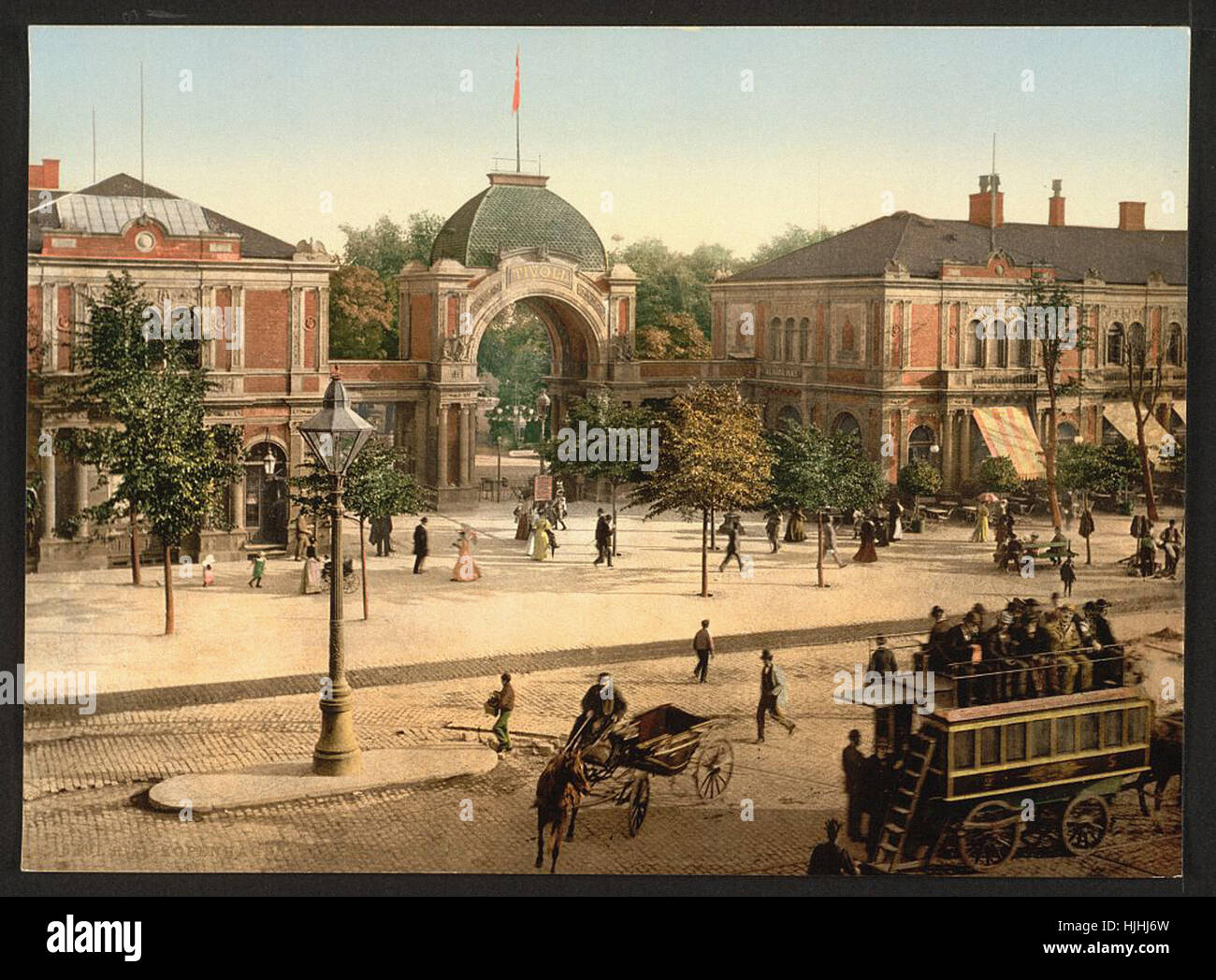 L'entrée du parc de Tivoli, Copenhague, Danemark - Photochrom xixème siècle Banque D'Images