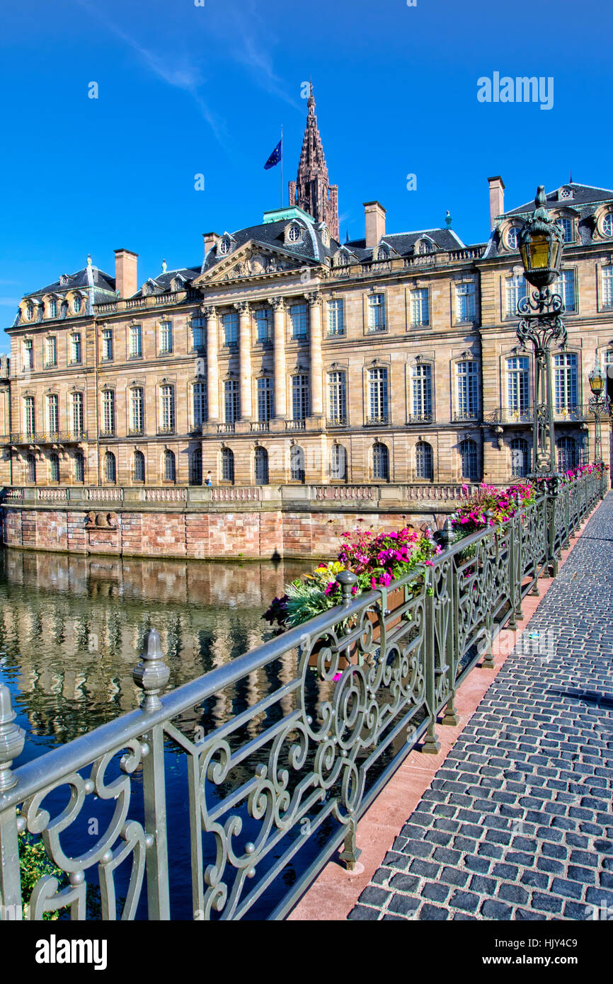 Palais des Rohan et l'Ill, Strasbourg Banque D'Images