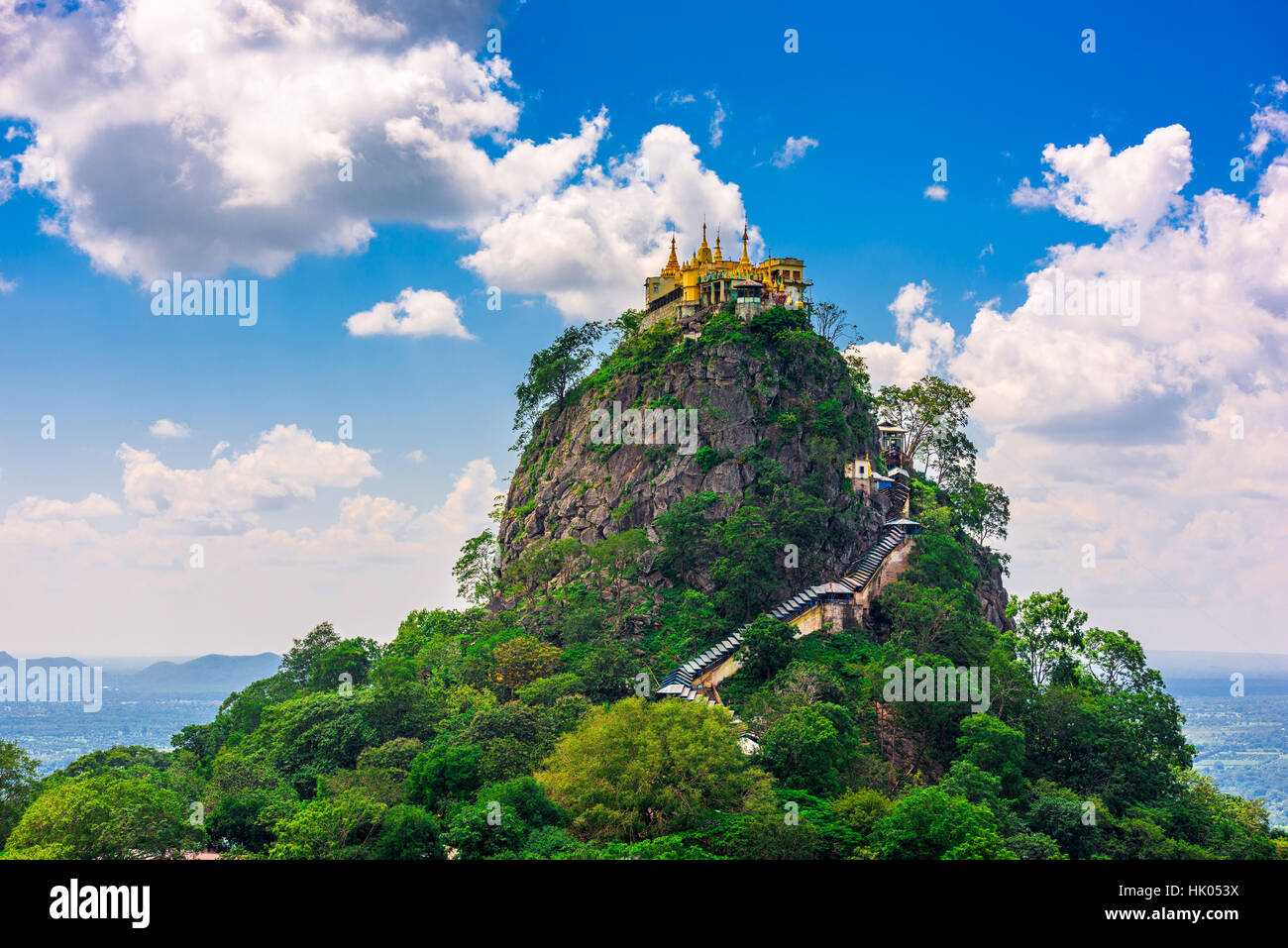 Le monastère de Taung Kalat sur Mt. Popa, Myanmar. Banque D'Images