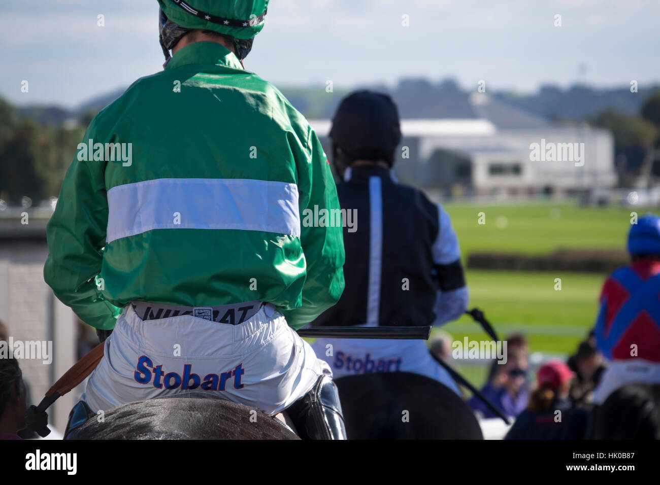 Jockeys ready to race Banque D'Images