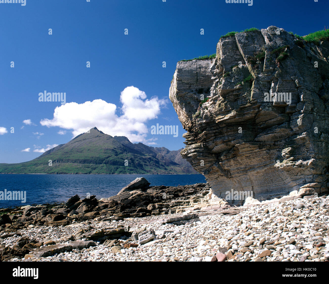 Cuillin Hills vu depuis Elgol, île de Skye, Hébrides intérieures, Ecosse, Royaume-Uni Banque D'Images