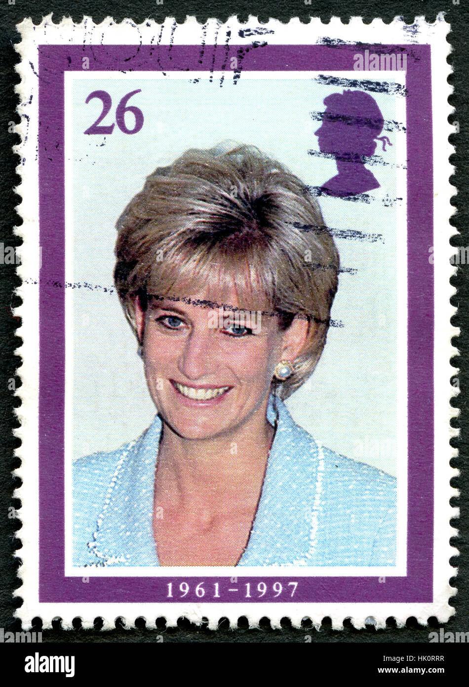 Grande-bretagne - circa 1998 : un timbre-poste utilisé depuis le Royaume-Uni, représentant une image de la princesse Diana et célébrer sa vie, vers 1998. Banque D'Images