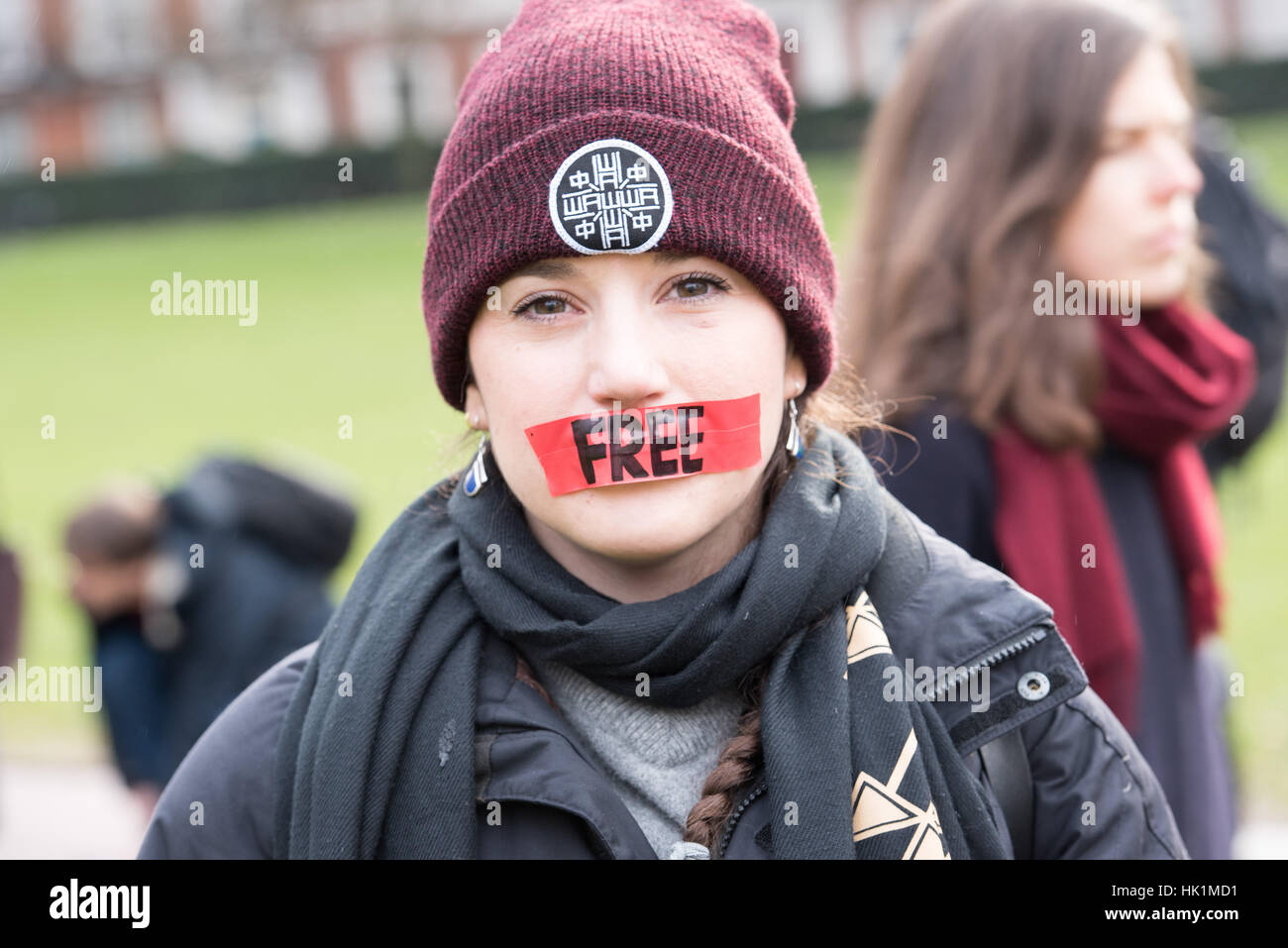 Londres, Royaume-Uni. 4 Février, 2017. Londres 4 février 2017, manifestant à l'Atout anti-manifestation à Londres Crédit : Ian Davidson/Alamy Live News Banque D'Images