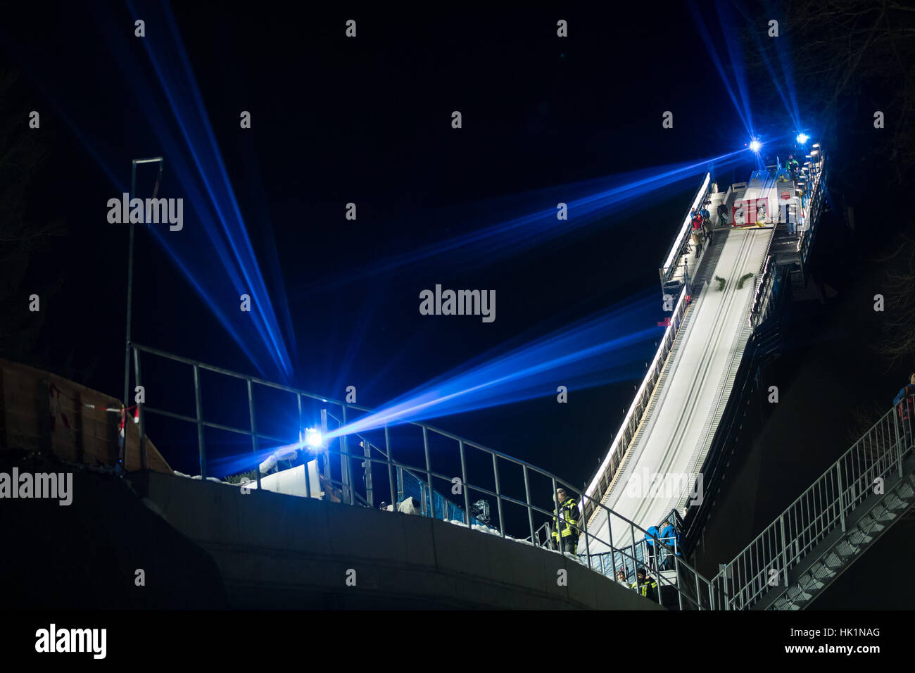 Oberstdorf, Allemagne. 06Th Feb 2017. Une vue de l'Heini-Klopfer le saut à ski hill comme vu lors de la Coupe du Monde de vol à Ski à Oberstdorf, Allemagne, 03 février 2017. Photo : Daniel Karmann/dpa/Alamy Live News Banque D'Images