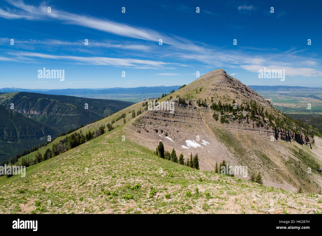 A culminé dans la crête au-dessus des montagnes Teton Teton Teton Canyon et la vallée. Jedediah Smith Wilderness, Wyoming Banque D'Images