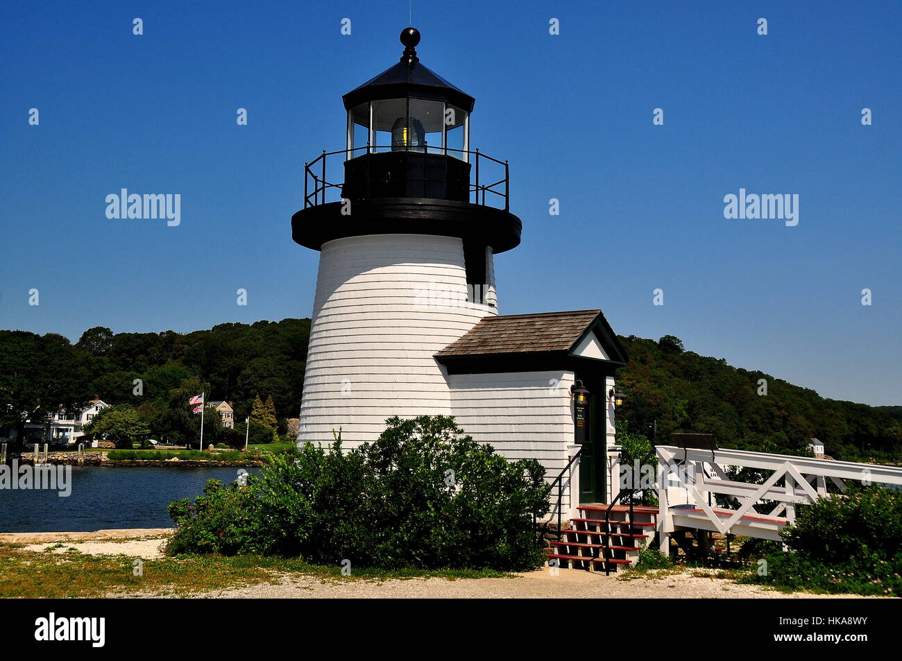 Mystic, Connecticut- 11 juillet 2015 : 1966 Brant Point Lighthouse, réplique de l'original 18e siècle Nantucket phare, au Mystic Seaport Banque D'Images