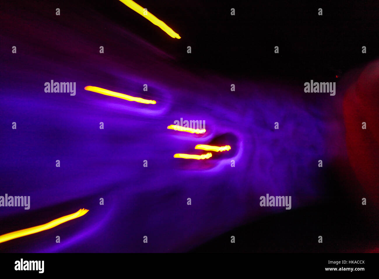 Couleurs abstraites et en légèreté, violet et jaune Banque D'Images