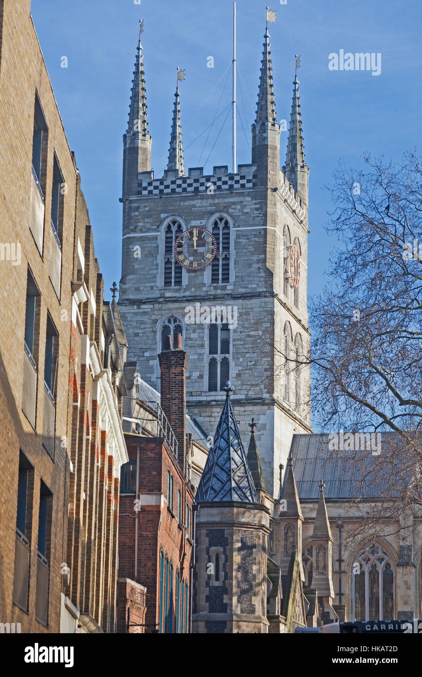 London, Southwark une vue de la cathédrale de Southwark Street de Winchester Banque D'Images