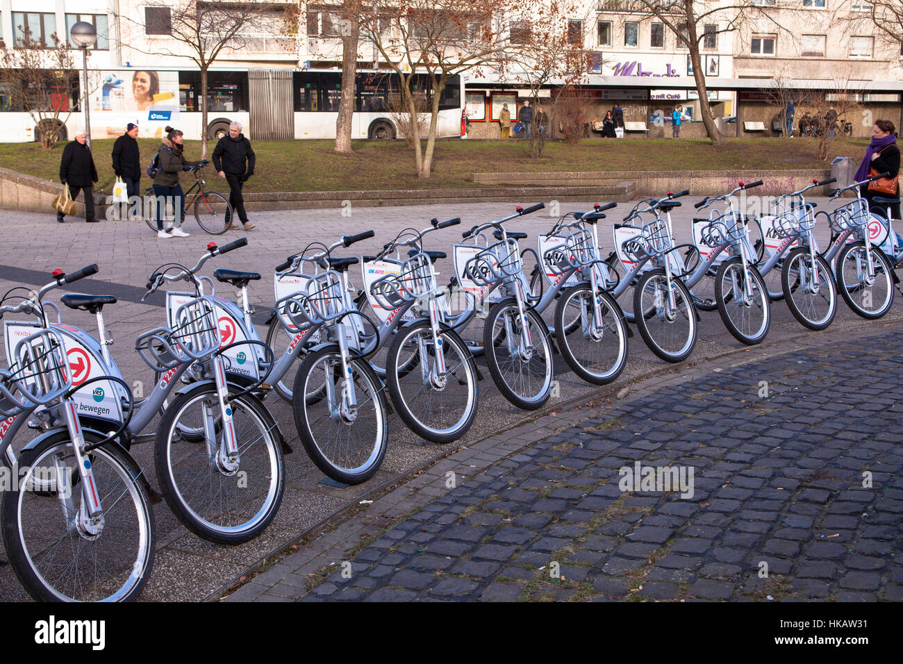 Allemagne, Cologne, un service de location de vélos de l'entreprise Koelner Verkehrsbetriebe KVB (société de transports publics de Cologne) Banque D'Images