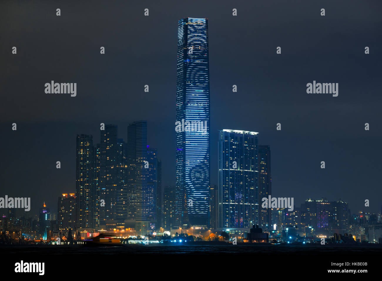 Hong Kong, Chine. 28 janvier, 2017. Le nouvel an chinois, le commerce international de l'éclairage de la CCI pour l'année du Coq 2017, Hong Kong, Chine. Credit : Bob Henry/Alamy Live News Banque D'Images