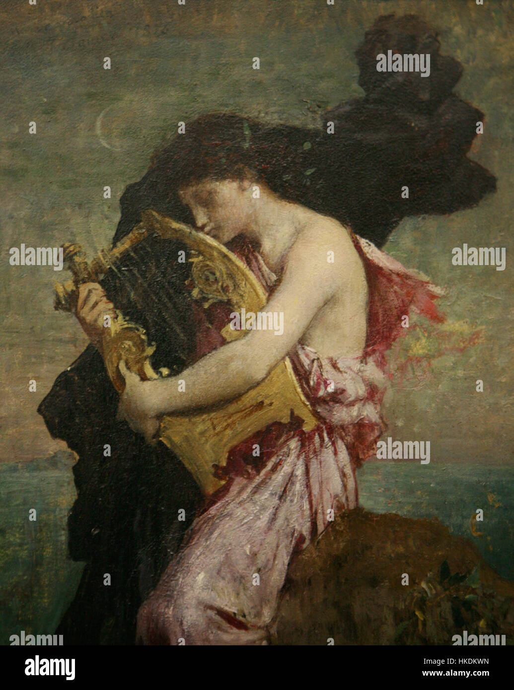 'Sahpo embrassant sa lyre' de Jules Elie Delaunay dépeint la figure mythologique de Sahpo, embrassant sa lyre dans un geste émotionnel. La peinture capte la grâce et l’émotion de ce personnage, muse de la mythologie grecque, incarnant des thèmes de la musique, de l’art et de l’inspiration divine. Banque D'Images