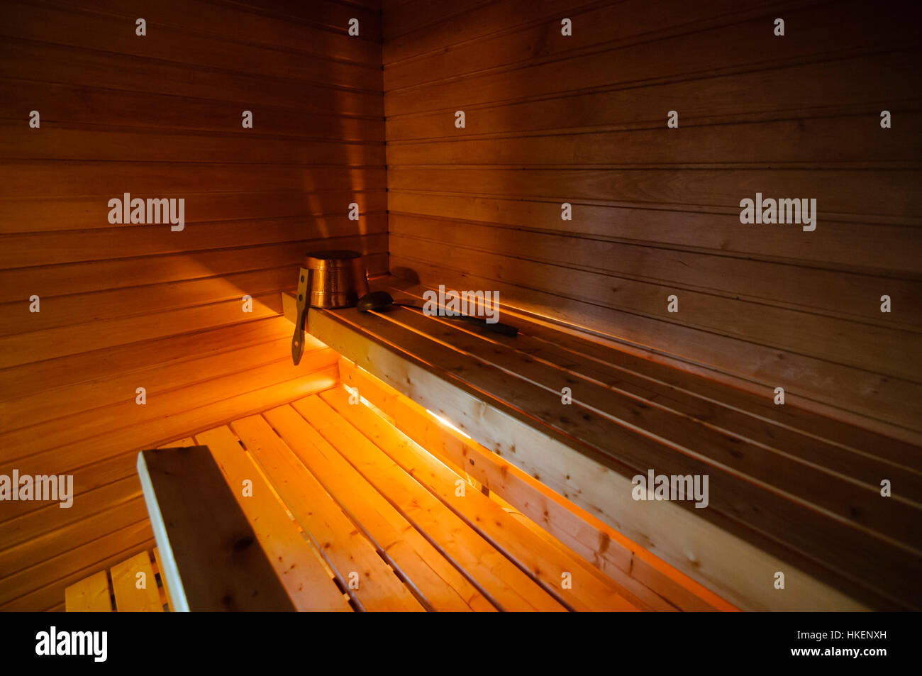 Sauna en bois finlandais traditionnel Banque D'Images