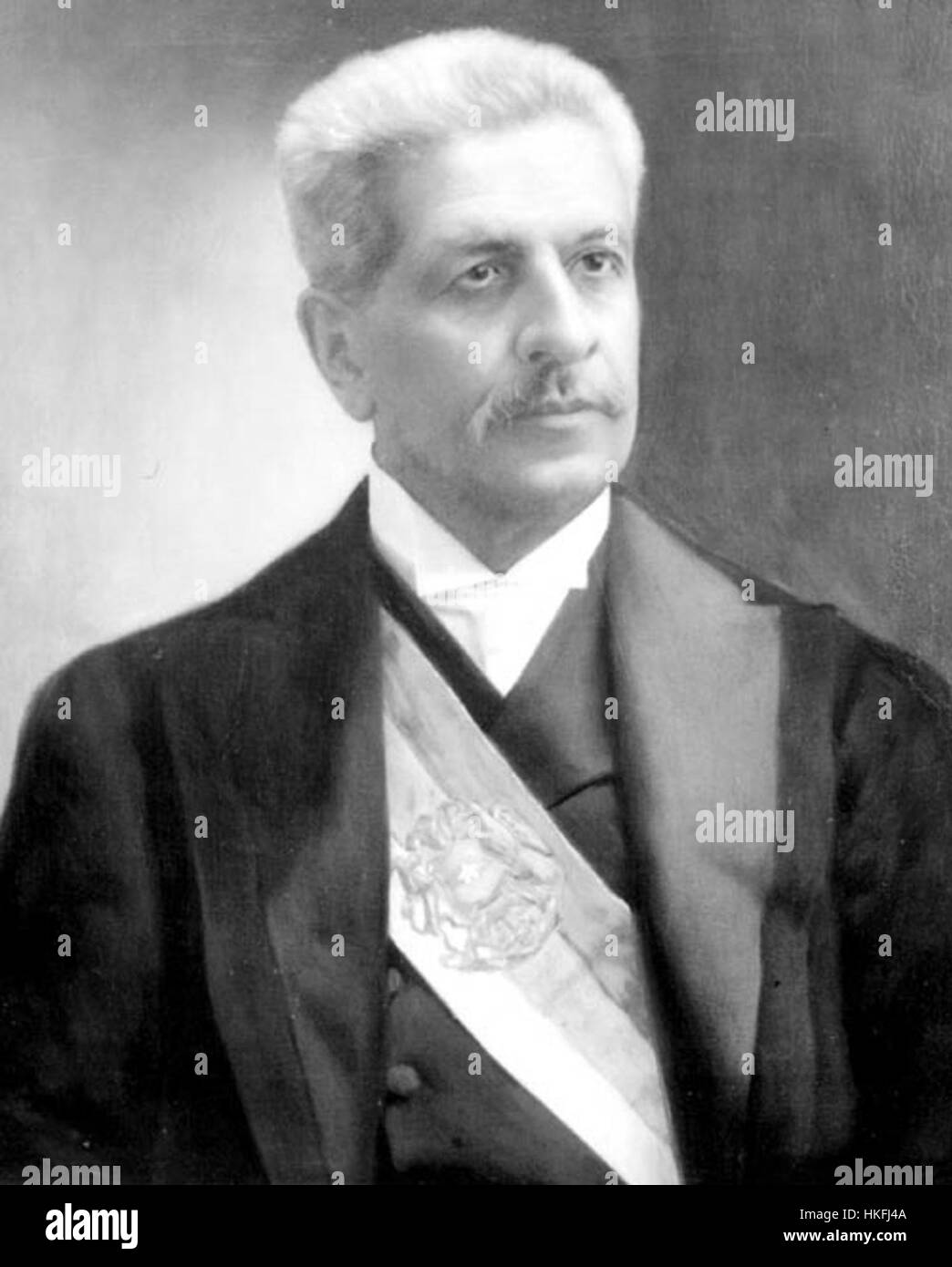 Pedro Montt était un artiste chilien connu pour ses contributions à l'Amérique du Sud Ses œuvres reflètent la dynamique politique et culturelle de son époque, capturant l’essence du patrimoine chilien. Banque D'Images