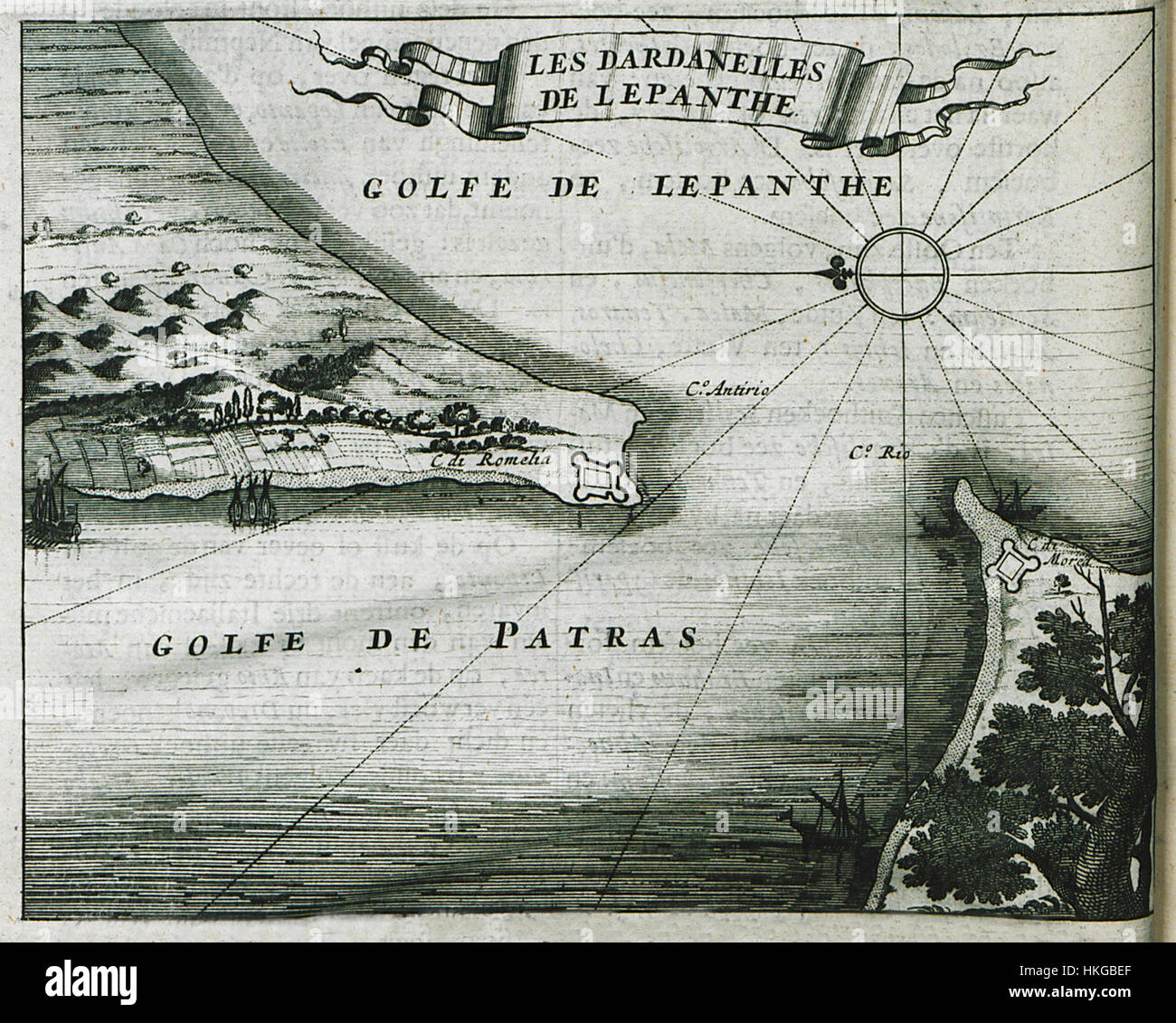 Cette gravure de 1688 d'Olfert Dapper représente la bataille de Lépante, une confrontation navale importante entre l'Empire ottoman et la Sainte Ligue. L'œuvre d'art capture la bataille maritime dramatique et son importance historique. Banque D'Images