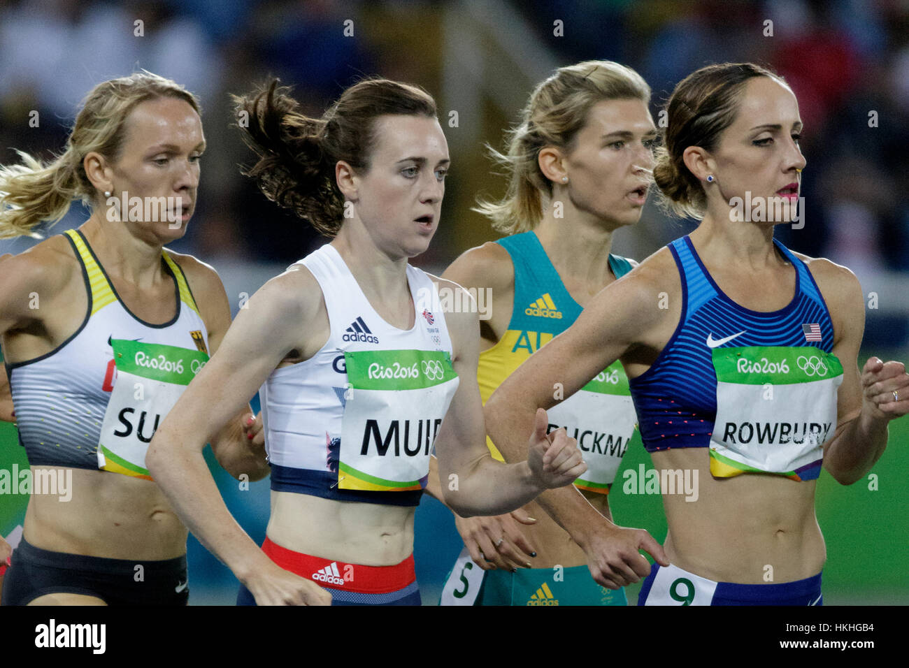 Rio de Janeiro, Brésil. 12 août 2016. L'athlétisme, Shannon Rowbury (USA) qui se font concurrence sur le 1 500m à la chauffe des Jeux Olympiques d'été de 2016. ©P Banque D'Images