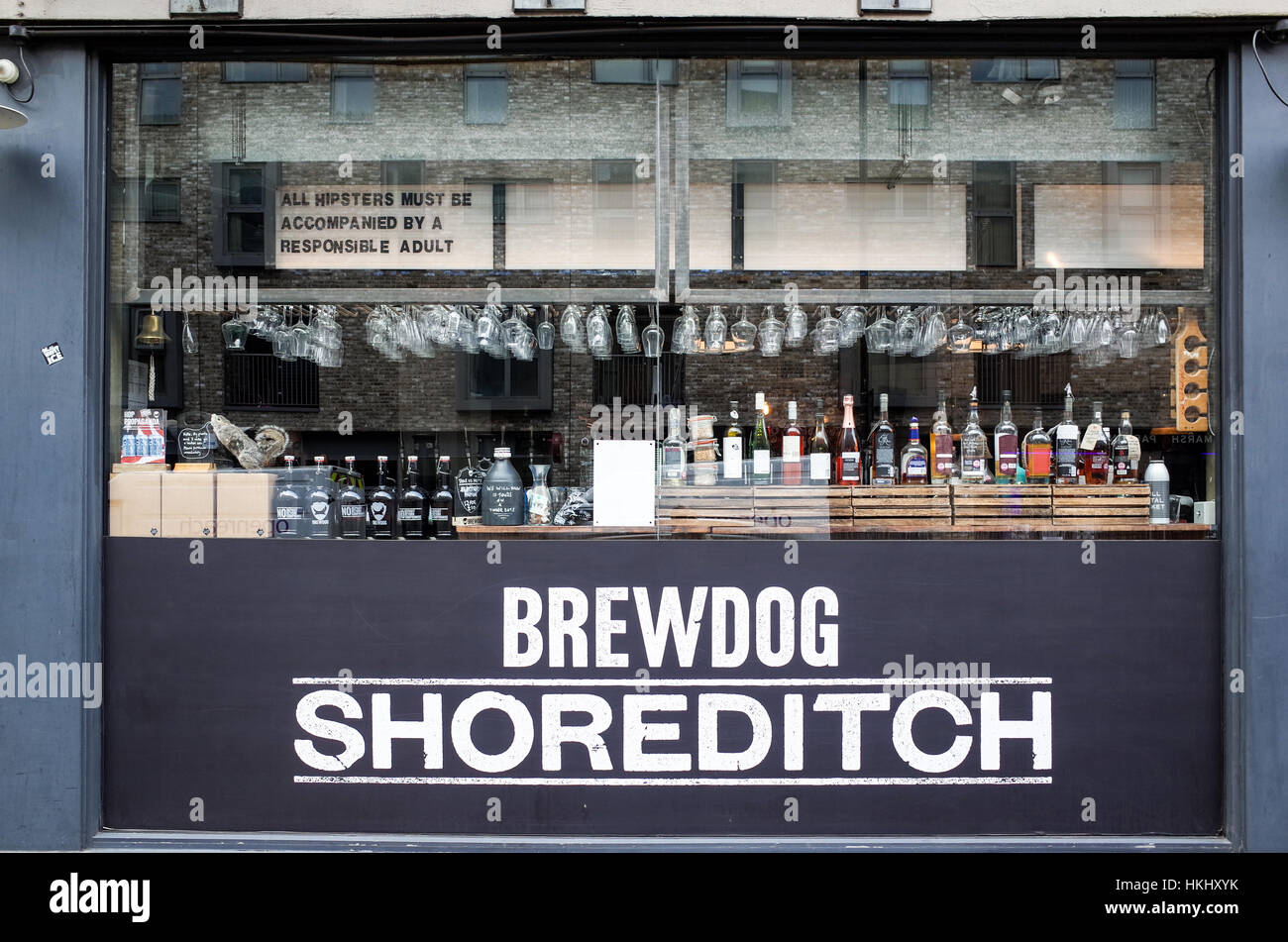 Afficher la fenêtre de Shoreditch Brewdog Banque D'Images