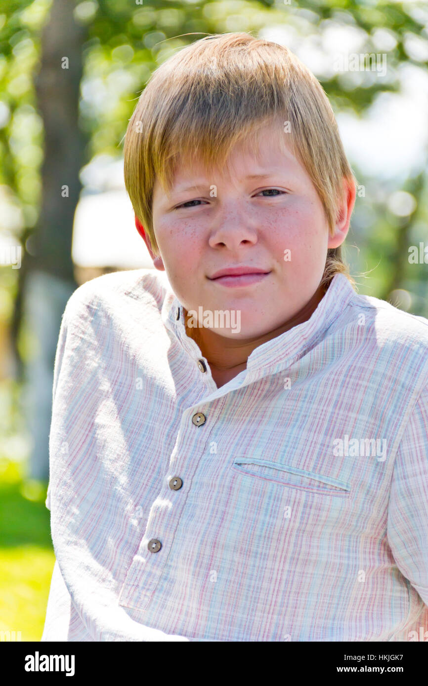 Chemise Bonpoint Garçon 12 Ans - Blanche à Fines Rayures Grises, 100% Coton, Occasion Très Bon état