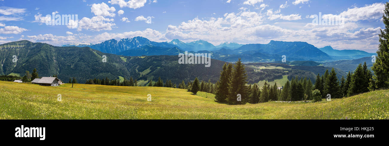 Vue panoramique du paysage vallonné, Krispl, District de Hallein, Salzbourg, Autriche Etat Banque D'Images