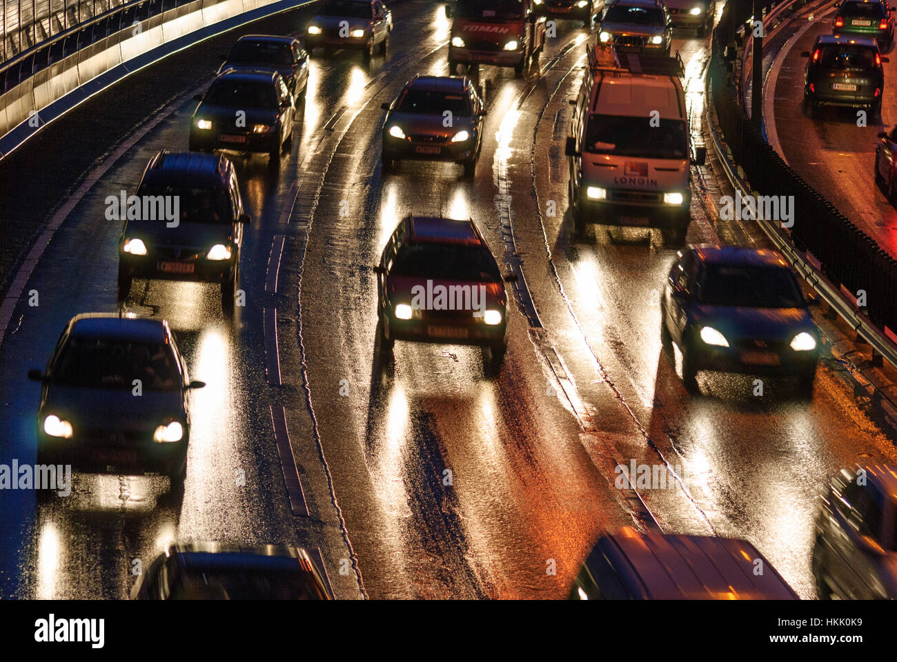 Wien, Vienne : pluie pluie d'autoroute A23 (Südosttangente), 03, Wien, Autriche. Banque D'Images