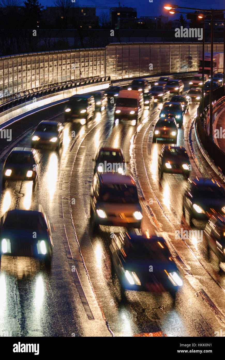 Wien, Vienne : pluie pluie d'autoroute A23 (Südosttangente), 03, Wien, Autriche. Banque D'Images