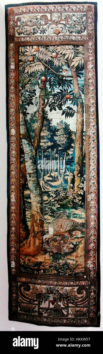 Le tableau « Ghieetels Hawk » capture le majestueux oiseau de proie en vol. L'œuvre met l'accent sur la force et la grâce de l'oiseau, en se concentrant sur ses caractéristiques pointues et son mouvement dynamique. Banque D'Images