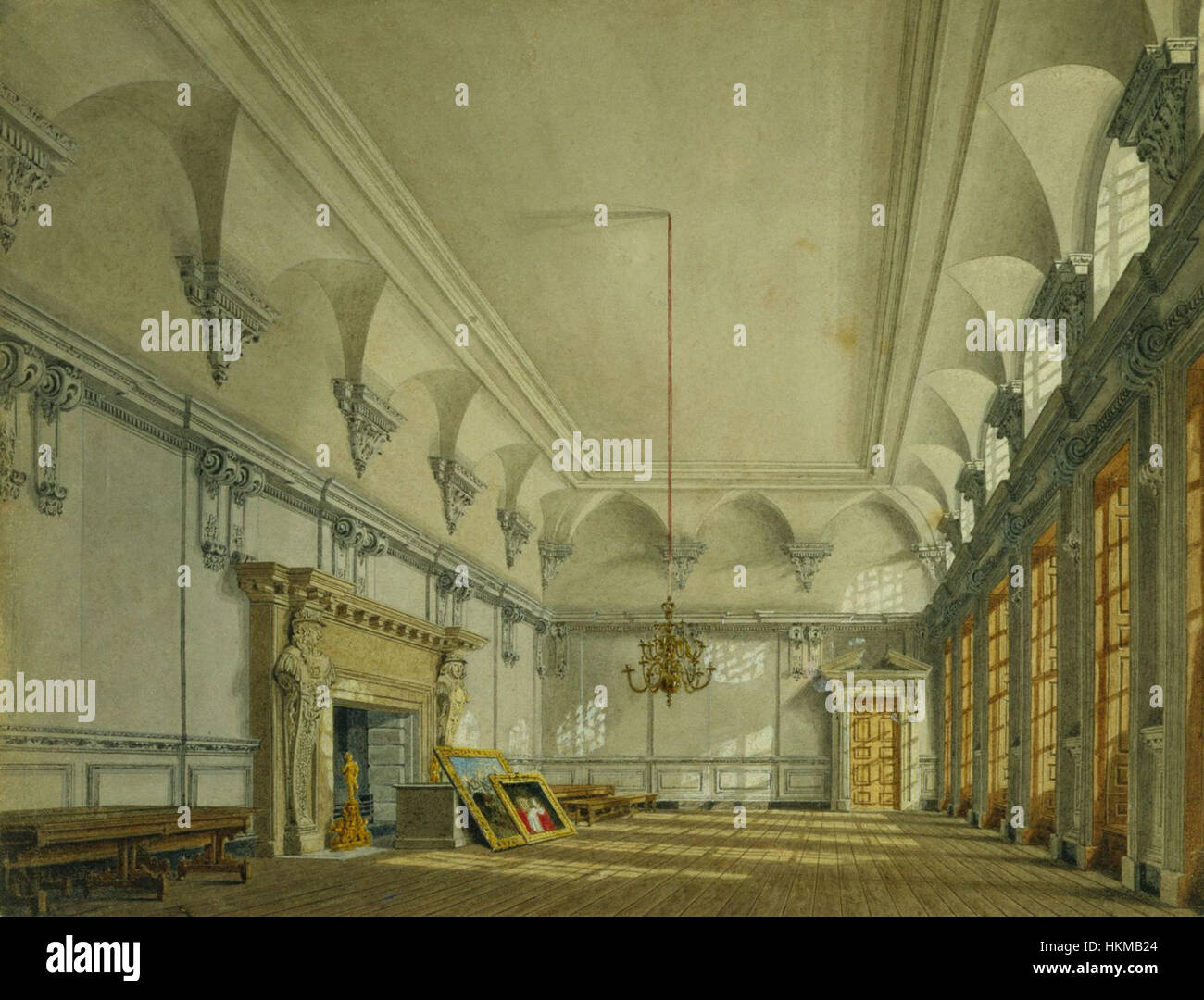 Cette peinture de 1819 de Richard Cattermole représente la chambre de la garde de la Reine au palais de Hampton court, l'une des résidences royales du Royaume-Uni. L'œuvre capture la grandeur et les détails architecturaux de la chambre, reflétant l'atmosphère royale du palais au début du XIXe siècle. Banque D'Images