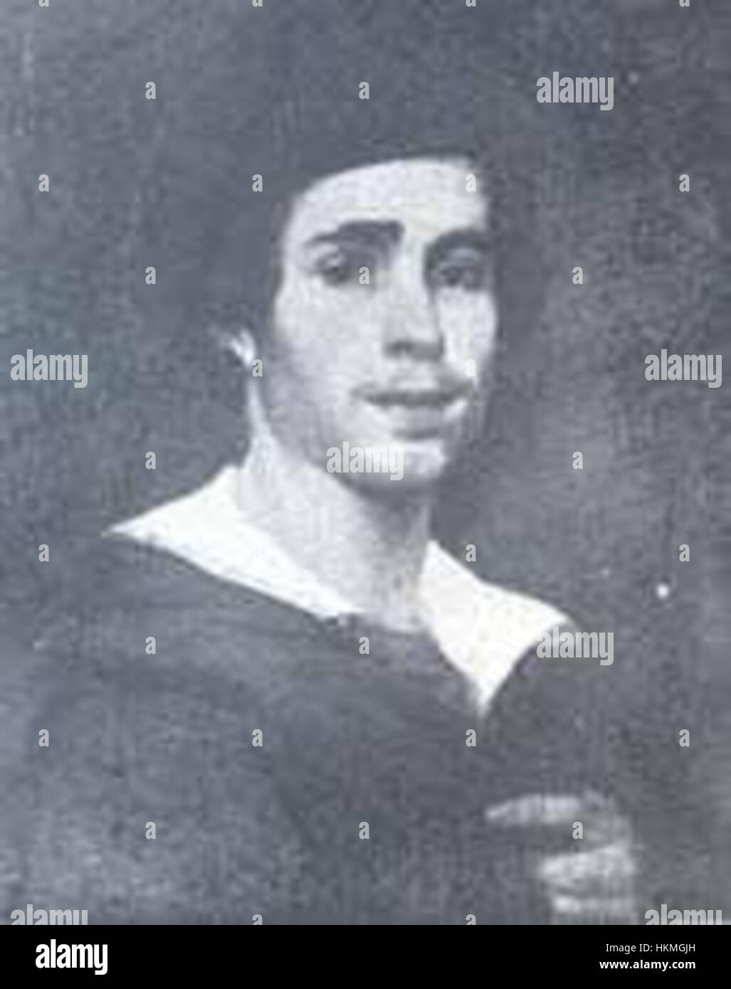 Cet autoportrait, intitulé « Auto retrato capa e gorro », montre l'artiste portant une cape et un chapeau. C’est une représentation de l’identité de l’artiste, capturant à la fois le style personnel et les éléments culturels associés à la période. Banque D'Images