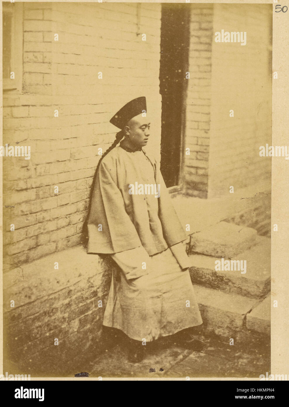 Albazin Jeunes. Prisonniers de guerre Albazin professé la religion orthodoxe mais a adopté la langue et les coutumes chinoises après la capture par Manchurians en 1685. Beijing, 1874 BNM1941 Banque D'Images