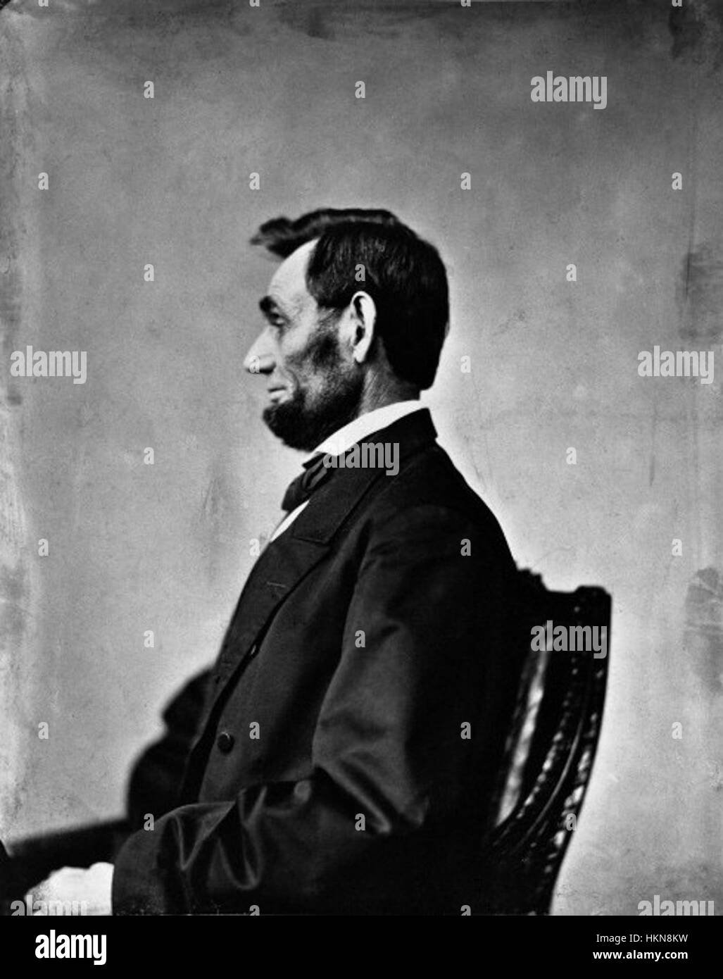 Cette photographie historique d'Alexander Gardner, intitulée *Abraham Lincoln O-80*, montre le président Abraham Lincoln. Pris en 1863, le portrait capture Lincoln dans sa pose emblématique pendant la guerre de Sécession. Banque D'Images