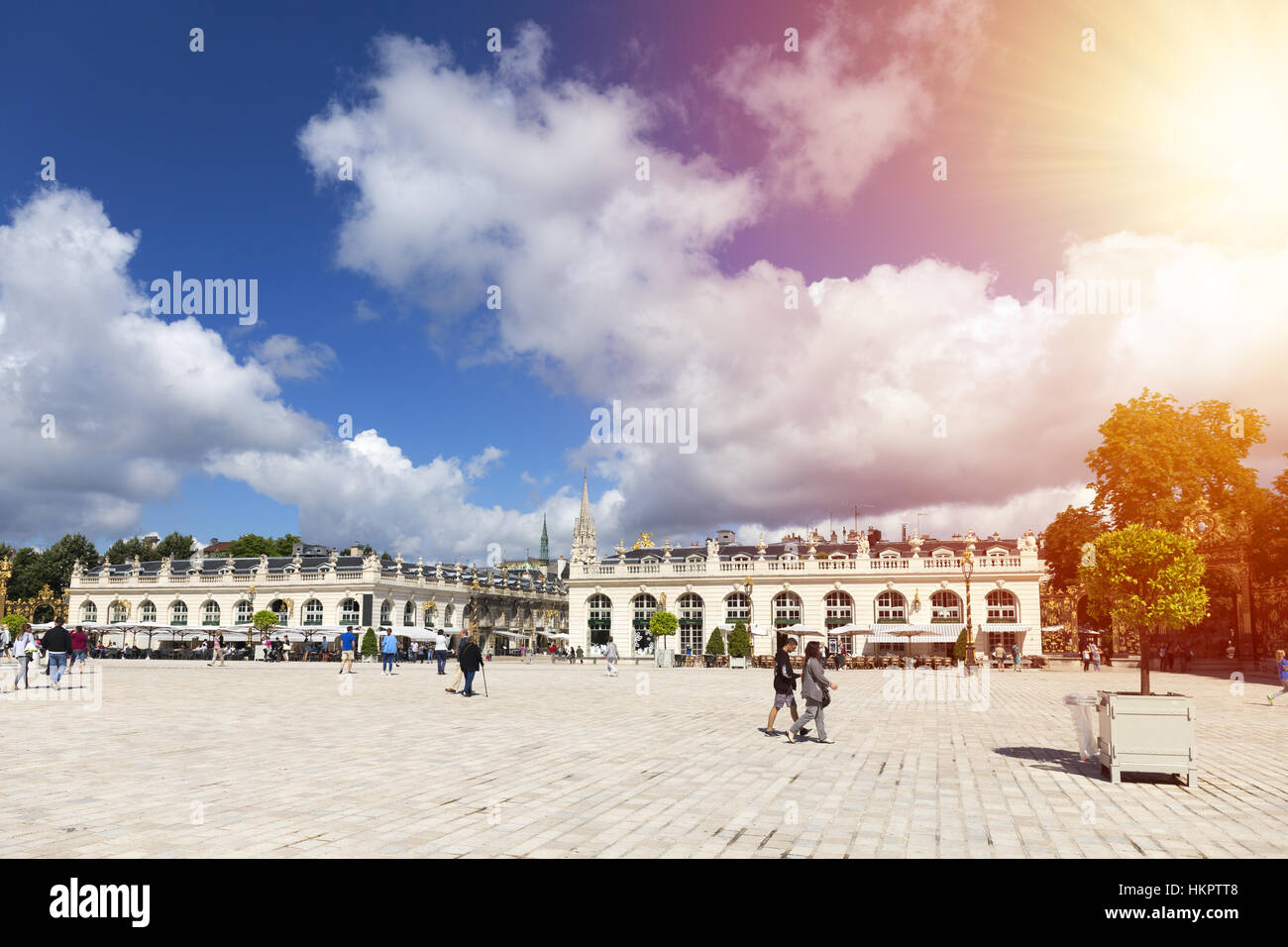 NANCY, France, 05 août 2016. Bâtiments sur la place Stanislas à Nancy la ville dorée. Banque D'Images