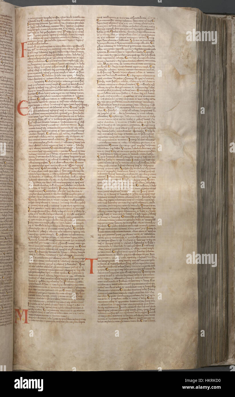 Le Codex Gigas, connu sous le nom de « Bible du diable », contient des textes bibliques, y compris les livres des Rois I et II. Il est réputé pour sa taille, son illustration et la légende de sa création par un moine solitaire. Banque D'Images