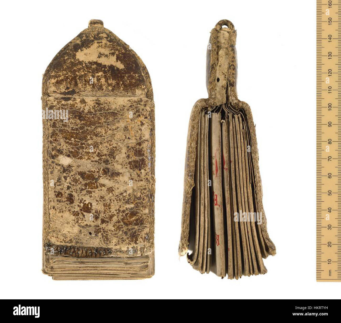 Un calendrier historique des bibliothèques Bodleian, avec des notations astronomiques et astrologiques, ainsi que des tableaux supplémentaires, offrant un aperçu des méthodes scientifiques et des observations célestes du passé. Banque D'Images