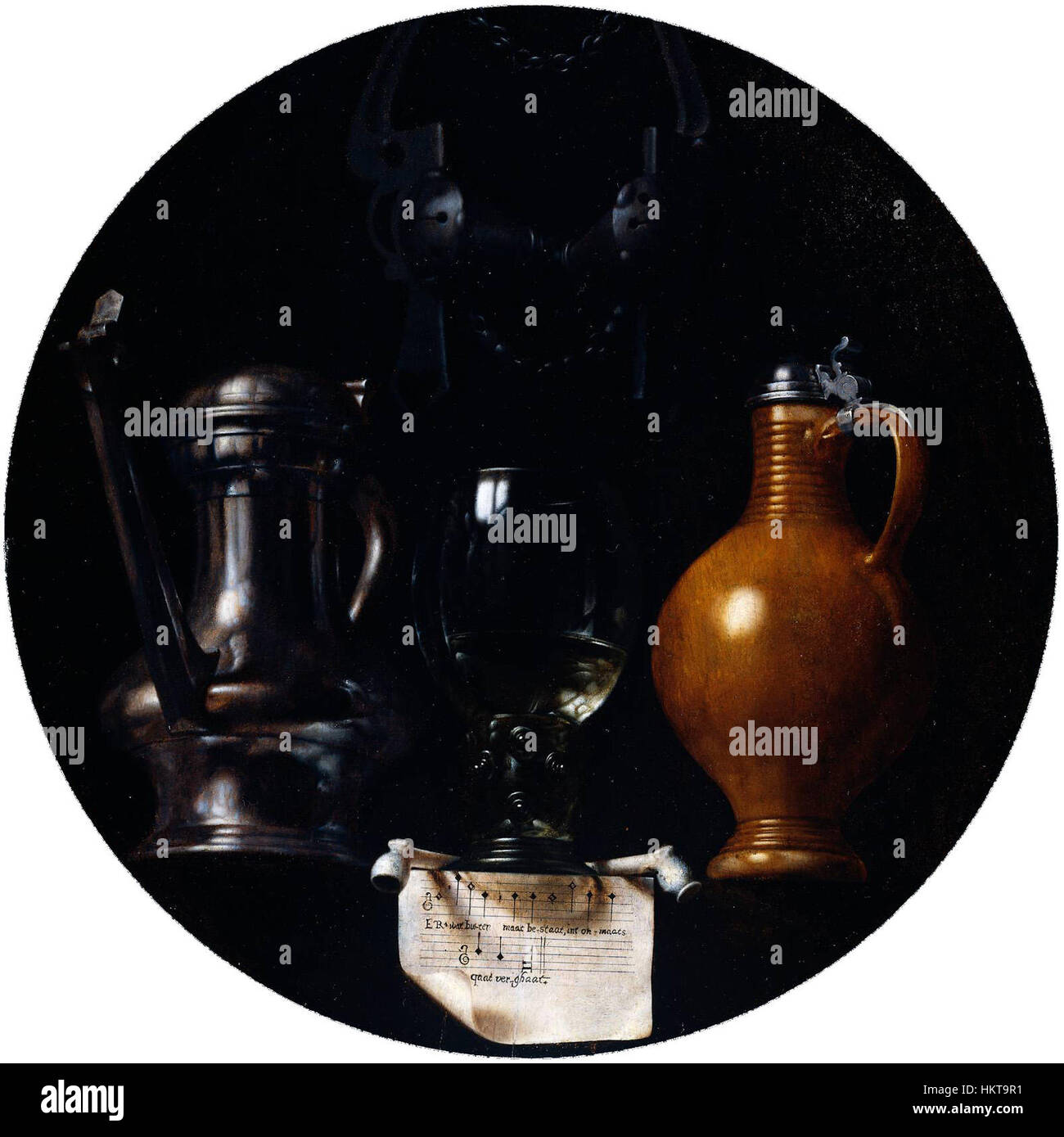 Cette peinture à l'huile de Torrentius représente une nature morte emblématique avec un flagon, un verre, une cruche et une bride, mettant en valeur son habileté à rendre des objets détaillés avec une signification symbolique. La composition est caractéristique de l'art baroque néerlandais des natures mortes, mettant l'accent sur la texture et la lumière. Banque D'Images