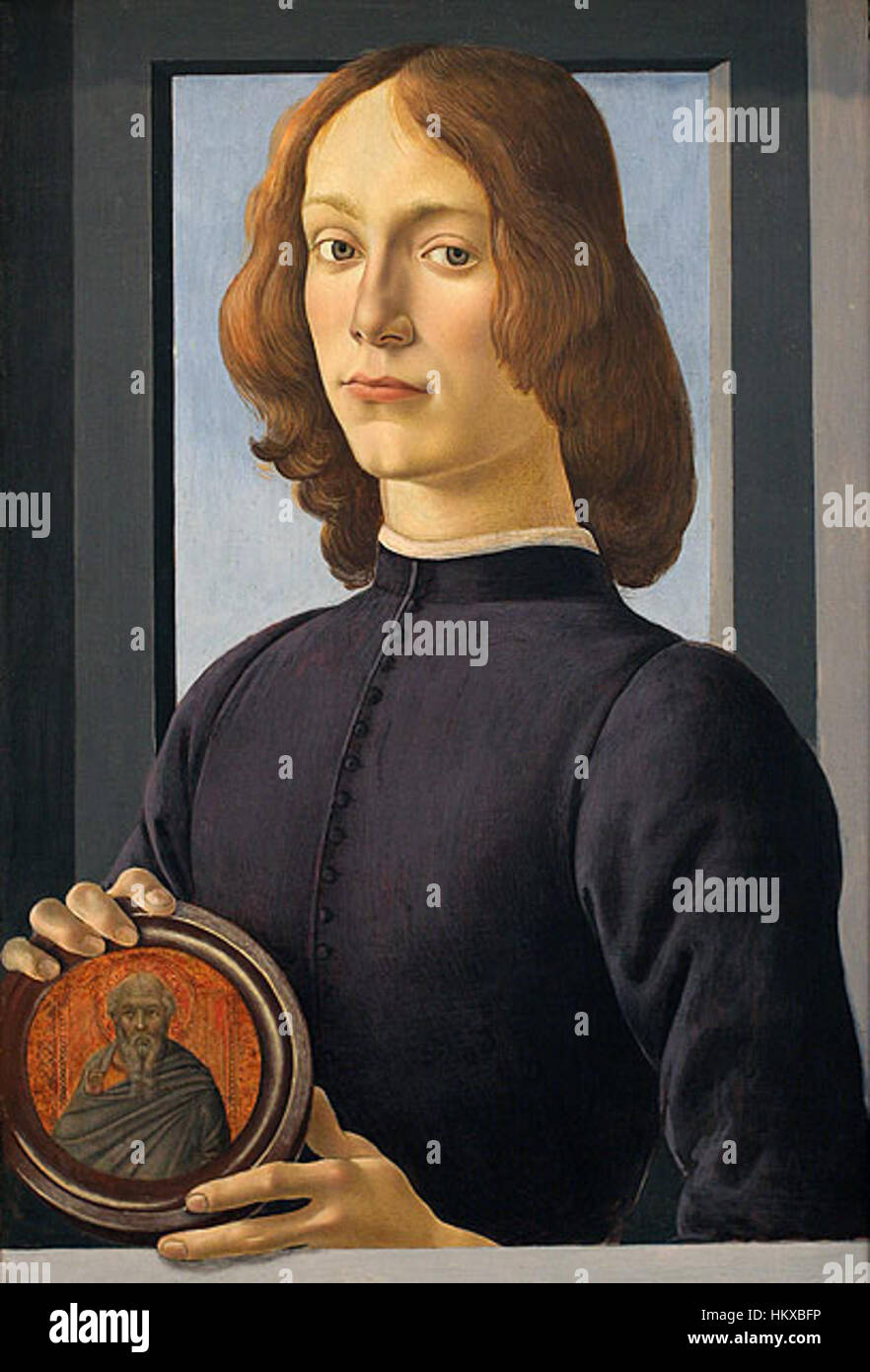 Le portrait d’un jeune homme avec un médaillon de Sandro Botticelli est un exemple classique du portrait de la Renaissance, capturant le sujet avec grâce et subtils détails. L'utilisation du médaillon ajoute une profondeur symbolique à la composition. Banque D'Images