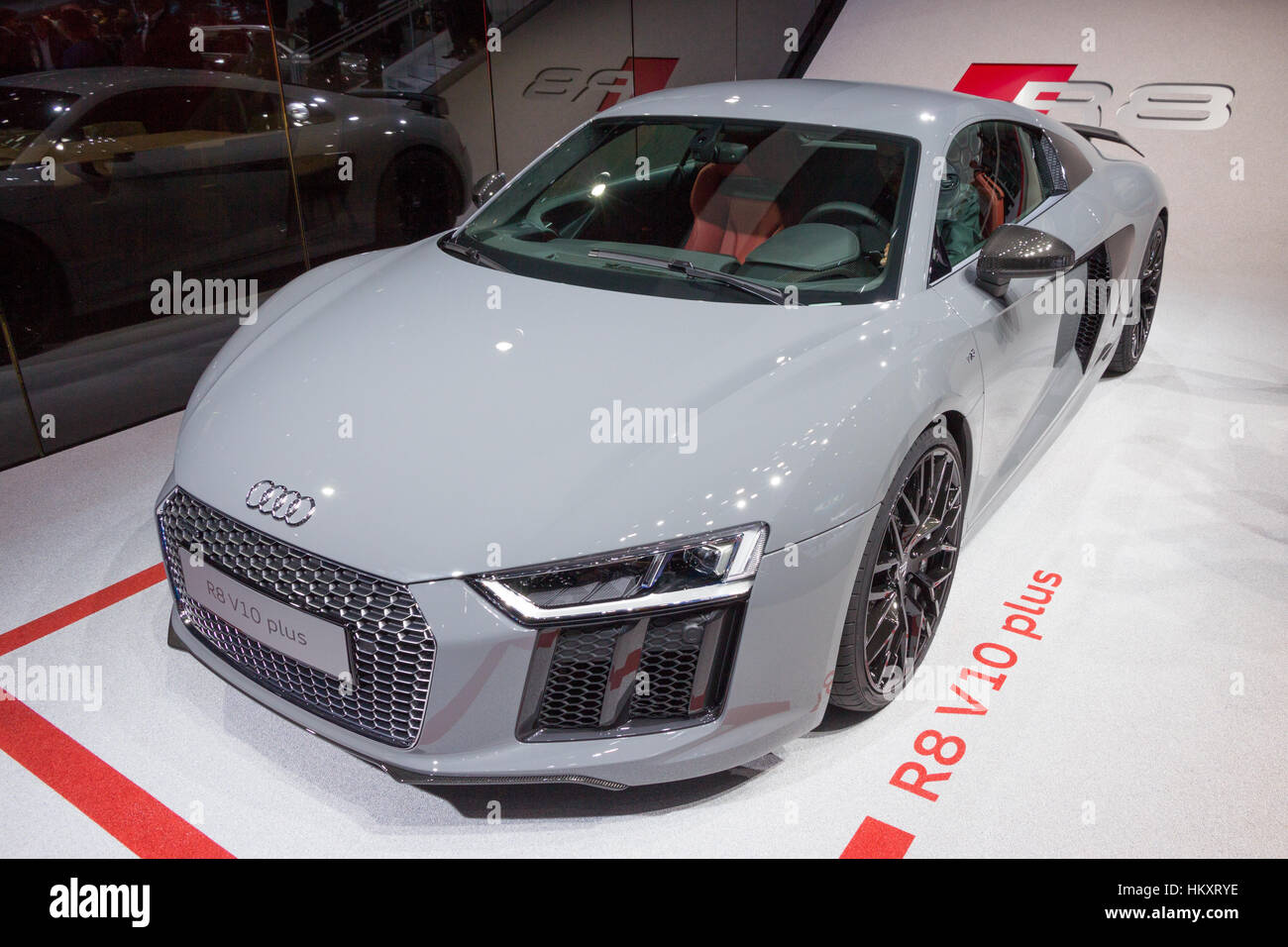 Francfort, Allemagne - Sep 16, 2015 : Audi R8 V10 Plus à l'IAA 2015. Banque D'Images