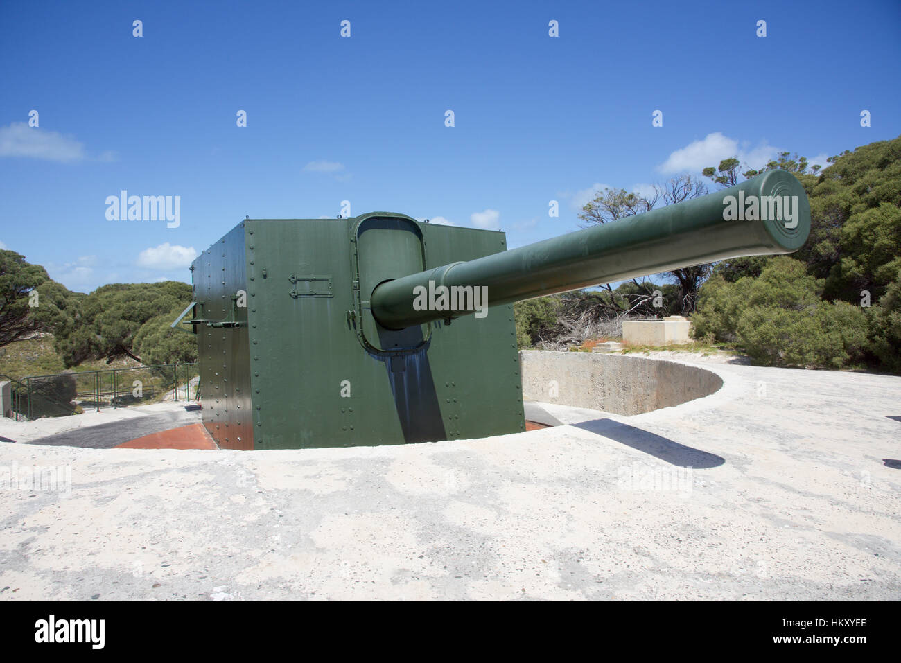 9,2 pouces restauré à l'époque de la DEUXIÈME GUERRE MONDIALE Oliver Hill Bickley Point complexe militaire à Rottnest Island, dans l'ouest de l'Australie. Banque D'Images