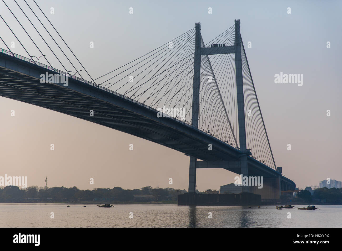 L'Hooghly Pont sur le fleuve Hooghly à Kolkata (Calcutta), West Bengal, India. Banque D'Images