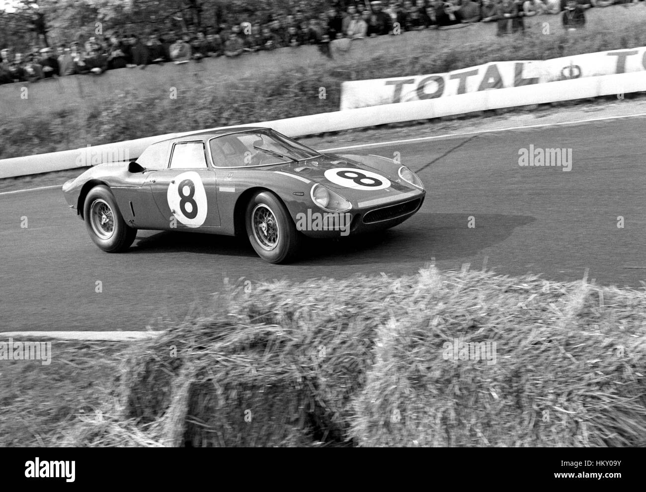 1964 Guy Ligier Ferrari 250LM français Paris 1000Ks Montlhery 18 FL Banque D'Images