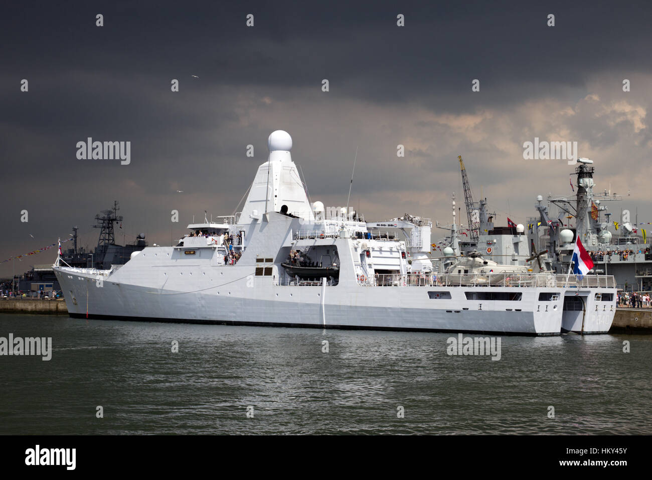 DEN Helder (Pays-Bas) - le 7 juillet : Tout nouveau navire de patrouille.rh Mme Holland de la marine néerlandaise ouvert à la visite au cours de la marine néerlandaise jours le 7 juillet 201 Banque D'Images
