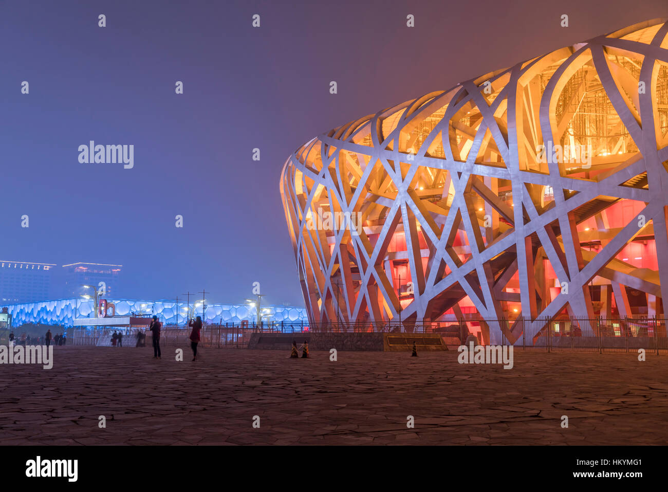 Stade national au crépuscule, du Parc olympique Beijing, République populaire de Chine, l'Asie Banque D'Images