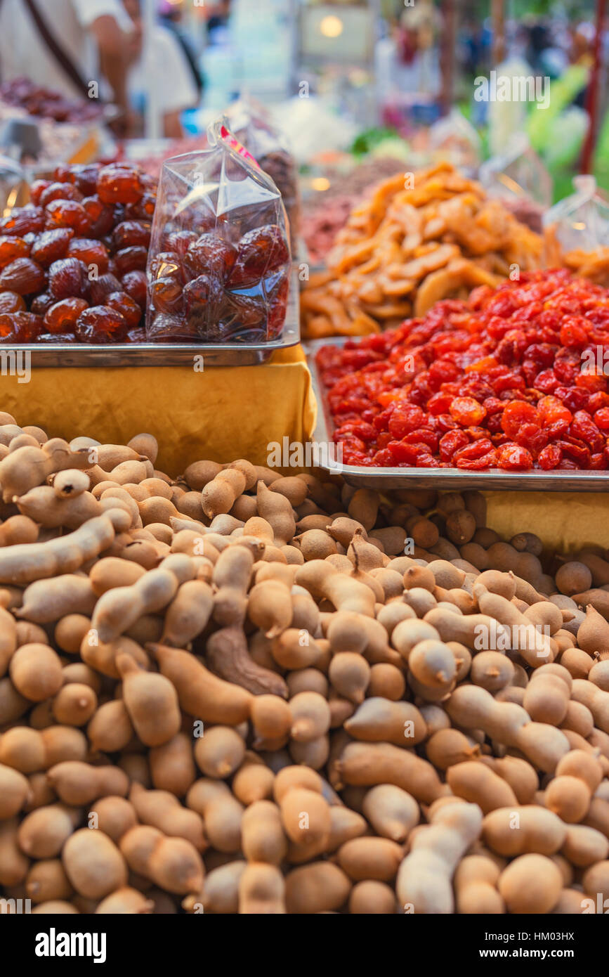 Le tamarin et fruits secs sur le marché asiatique, Close up Banque D'Images
