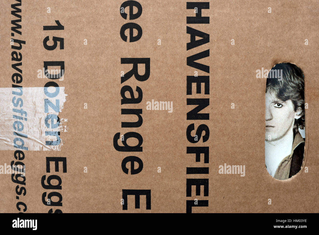 Simple Minds, Life in a day enregistré LP vinyle emballés dans du carton pour être envoyé par la poste Banque D'Images