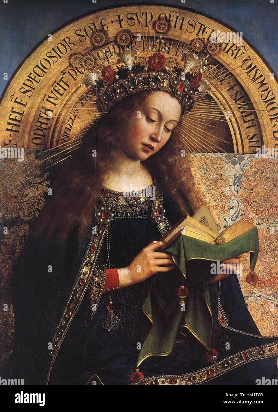 Ce détail de *le retable de Gand* par Jan van Eyck montre la Vierge Marie. Le retable, réputé pour ses images détaillées et symboliques, reflète les tendances religieuses et artistiques du début de la Renaissance du Nord. Banque D'Images