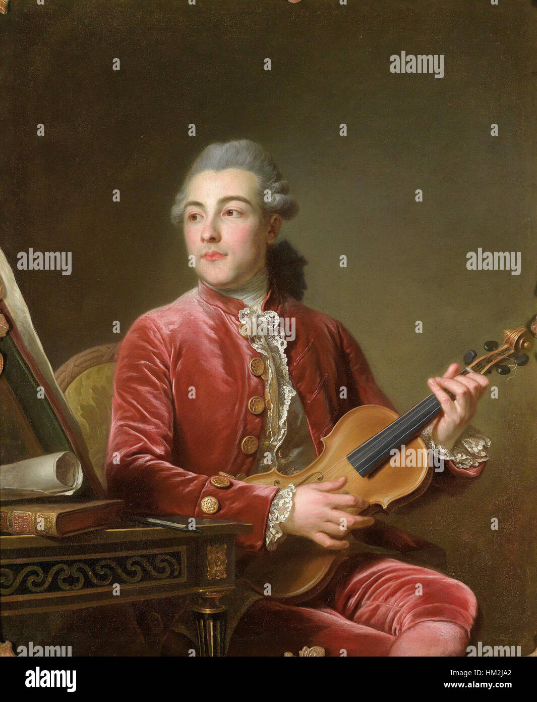 « Herr mit Violine » de Guillaume Voiriot capture un homme jouant du violon, mettant en valeur son habile portrait du personnage du sujet et de l'élégance de l'instrument. La peinture met l'accent sur le portrait européen du XIXe siècle. Banque D'Images